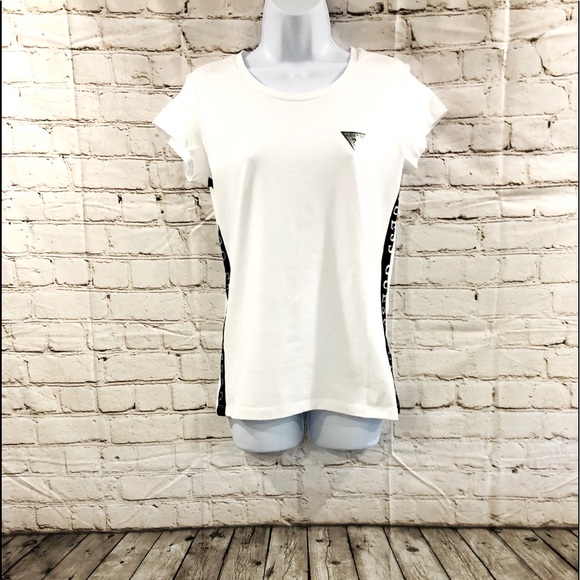♦️1 Left♦️Guess-Los Angeles Women Athletic Short Sleeve-Measurements in Pics - Picture 4 of 14